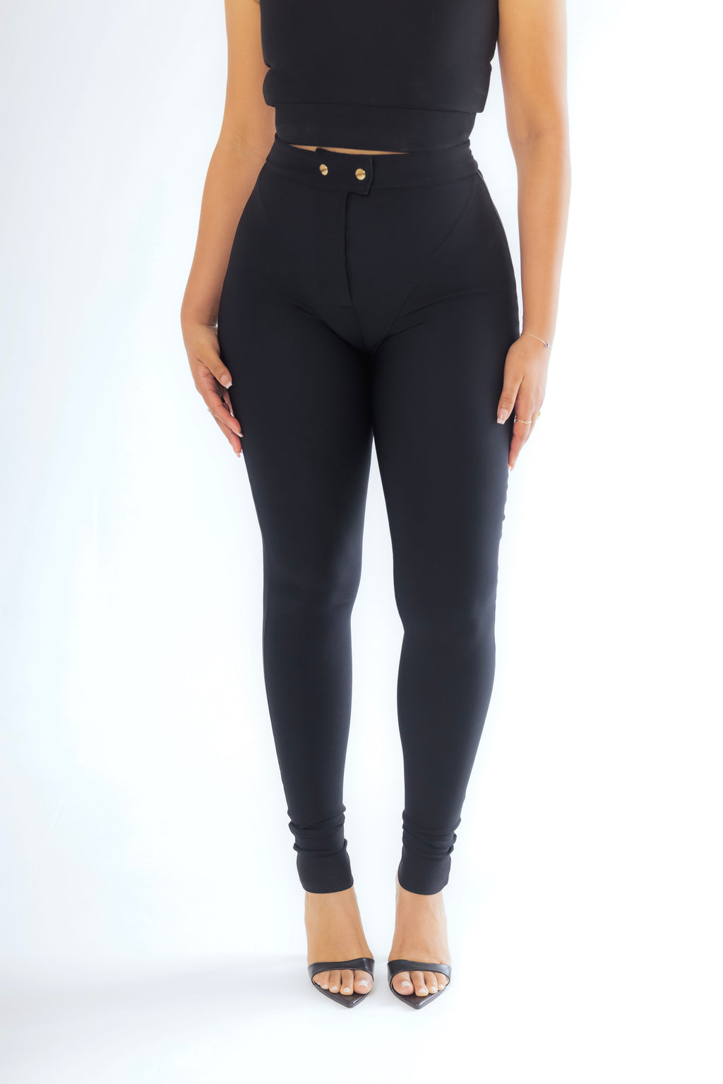 AC Signature Contour Pant